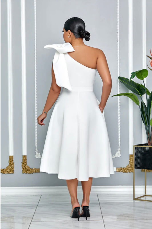PURE BOW DRESS